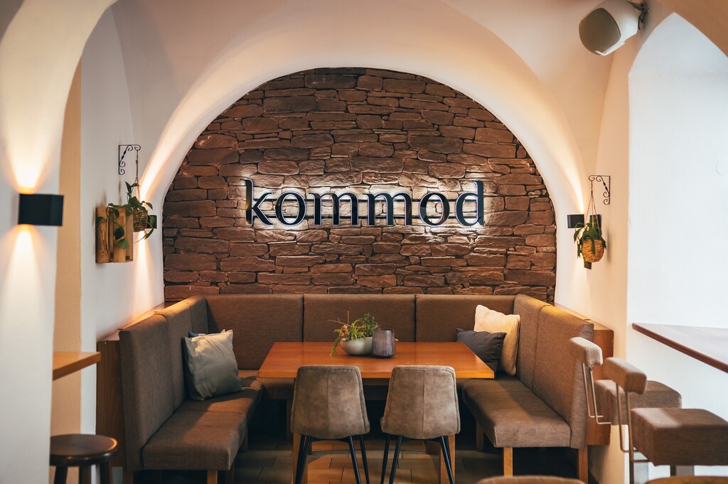 kommod - café I bistro I bar