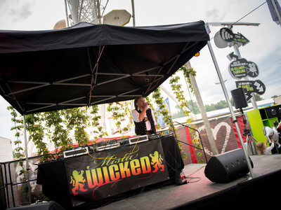 Gillamoos Hofbräu Biergarten | © Marco Holzhäuser