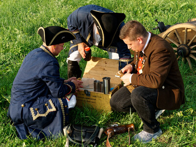 Feuerschützen bereiten Anschiessen vor | © Scherübl