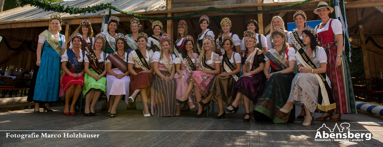 Anlässlich des Jubiläumsjahres des Gillamoos trafen sich die Ehemaligen | © Marco Holzhäuser