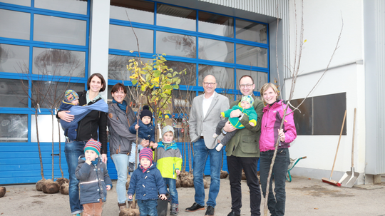 Neue Babys, neue Bäumchen