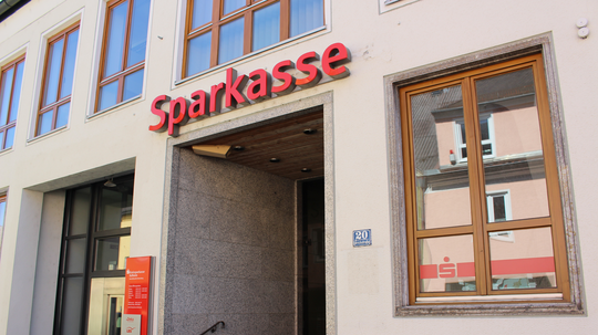 Stadtrat tagt in der Sparkasse