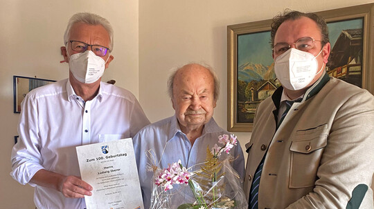 Alles Gute zum 100. Geburtstag