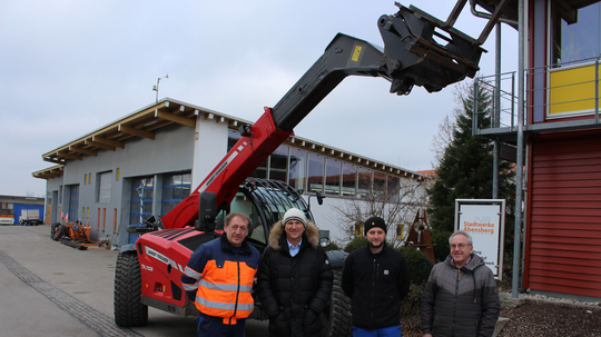 Zum Abschied einen Teleskoplader