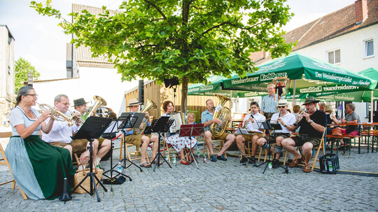 Wirtshausmusik am Sonntag im Kuchlbauer