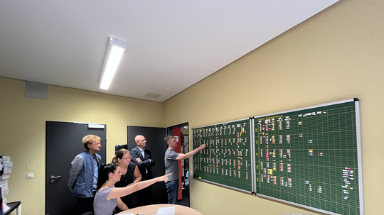 Der Stundenplan der AMA steht