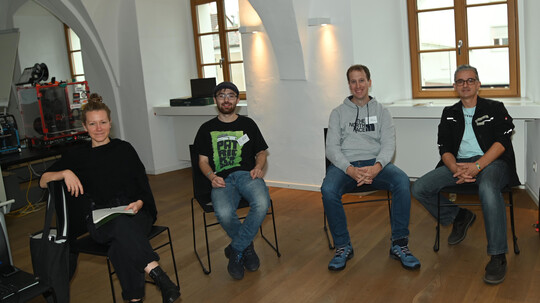 Reparatur-Netzwerker in Abensberg