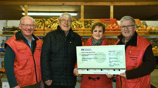 Reparatur-Café spendet an Tafel