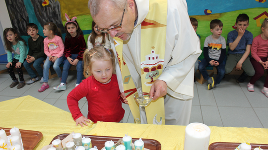Segnung der Osterkerzen