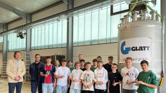 Werkunterricht bei der Firma Glatt