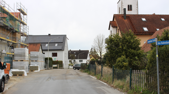 Aunkofener Straße: Asphaltierung startet
