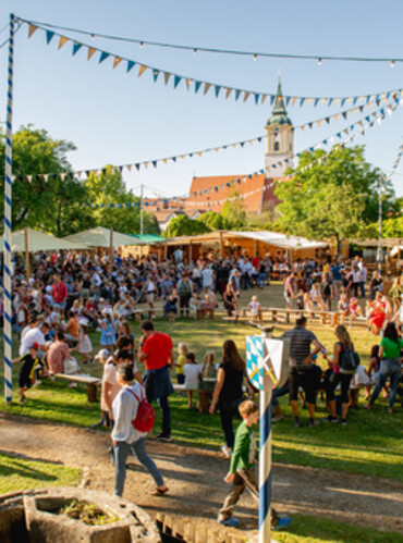 Abensberger Bürgerfest im Schlossgarten | © Marco Holzhäuser
